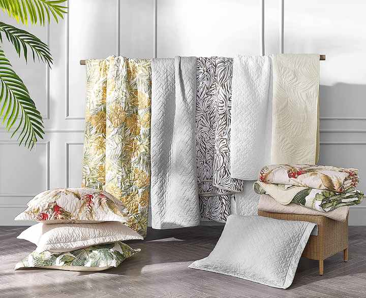 اطقم مفارش  بسيطة