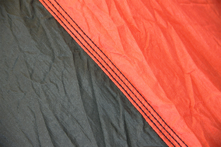 أرجوحة تخييم خارجية متينة محمولة مزدوجة . Durable Portable Double Outdoor Camping Hammock