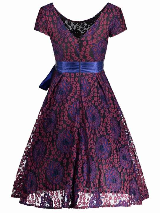 Women's clothing 