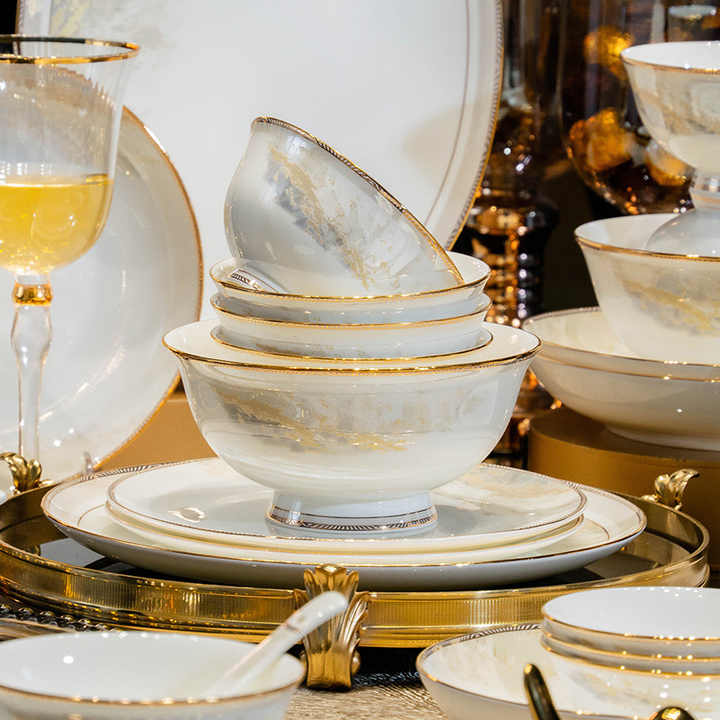 أطباق فاخرة من العظام الصينية بحافة ذهبية Luxury Bone China Plates with Gold Rim Dessert Plates