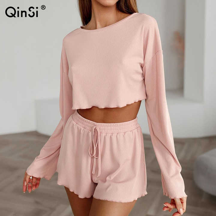Women's sleepwear 