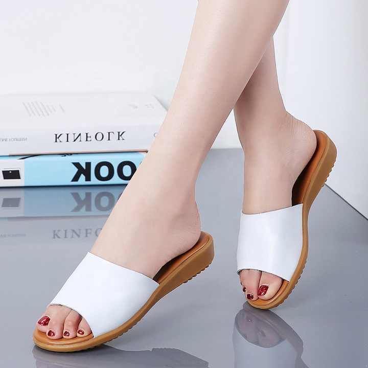 Women's shoes 
