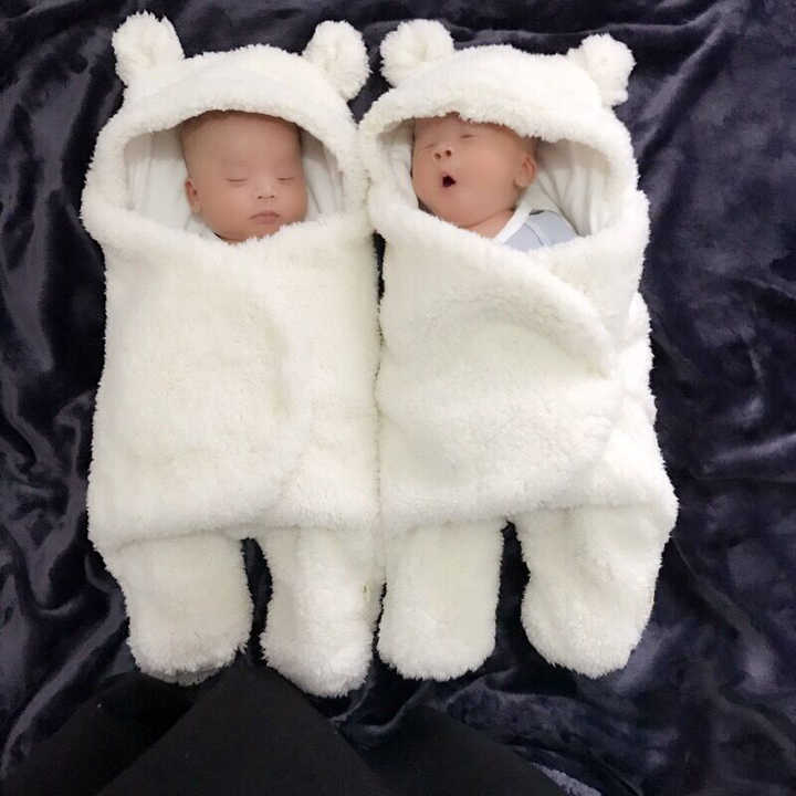 Sleeping bags for newborns. 