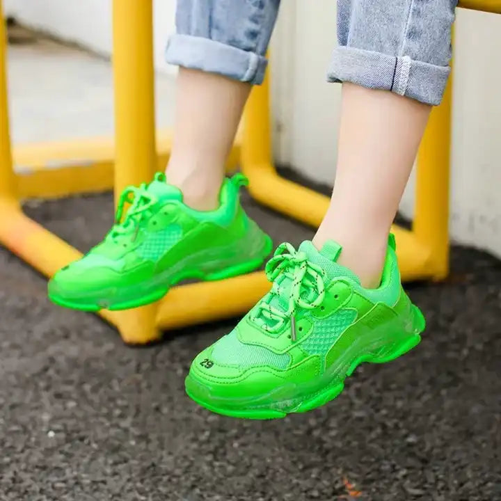 girls' sneakers 