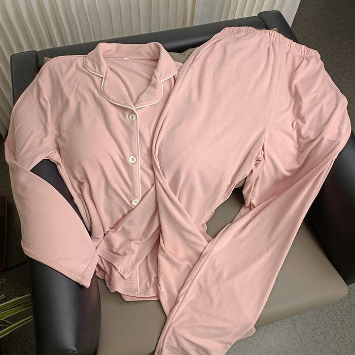 بيجامة نوم نسائية كم طويل