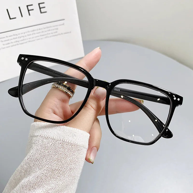 نظارة- Glasses