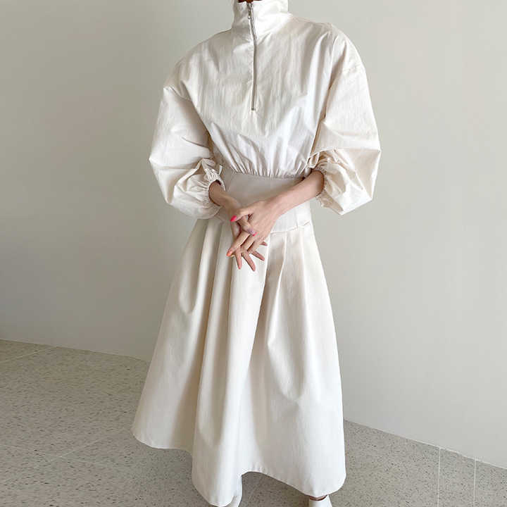 Elegant Korean dress 