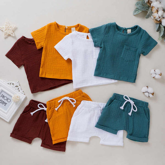 Newborn boys' summer clothes