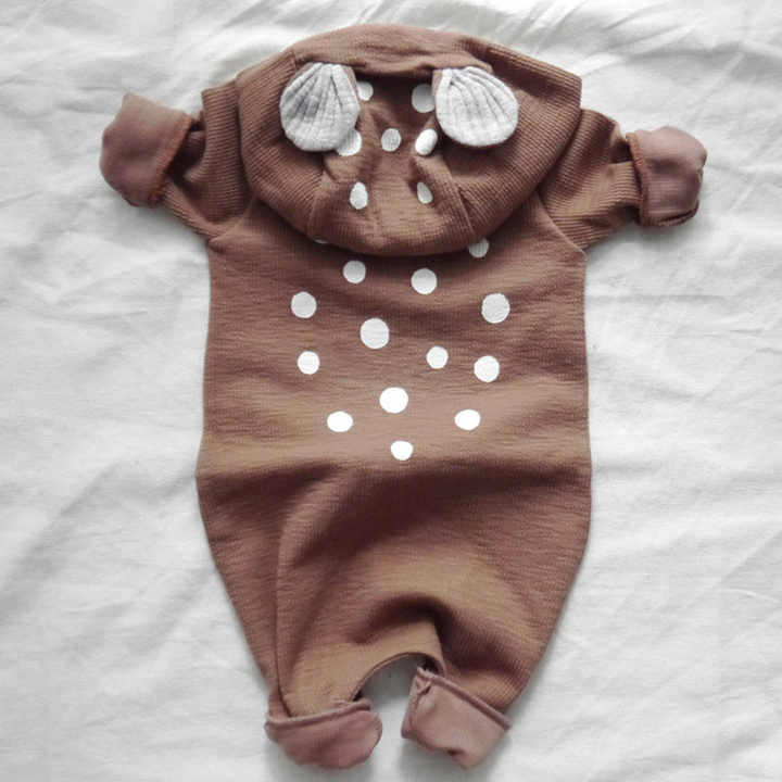 Long sleeve children's clothing 