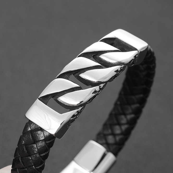 سوار رجالي من الجلد المنسوج . Wholesale Men's Woven Leather Stainless