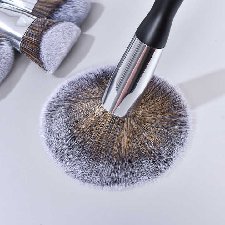 مجموعة فرش مكياج فاخرة