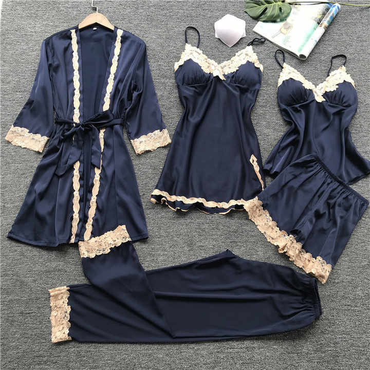 Sleepwear 