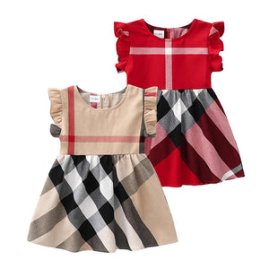 The 100% embossed cotton dress is suitable for summer. 