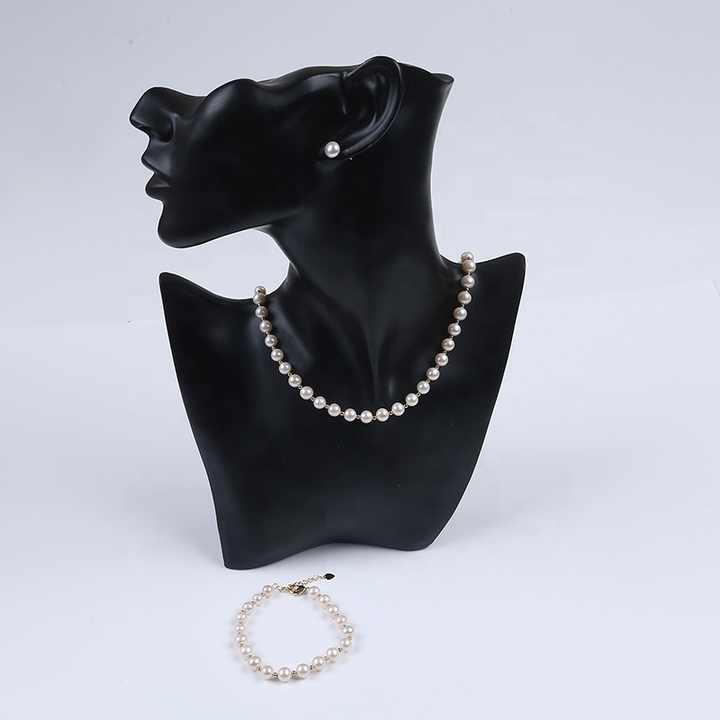 New jewelry set 
