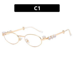 Elegant and classic eyeglasses for women 