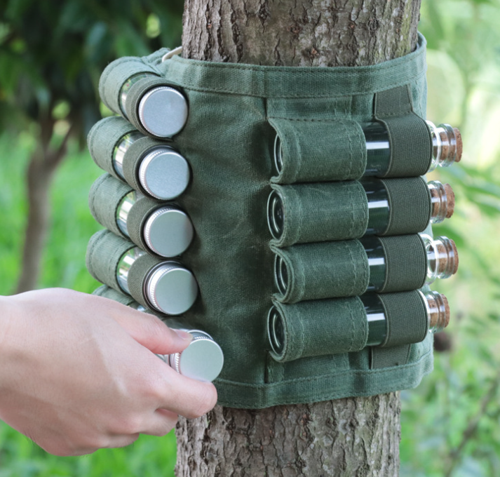 Getshark Portable Waterproof Wood Herb Spice Set 