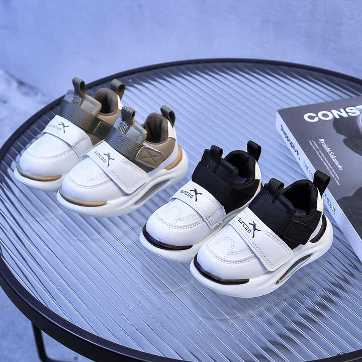Boys' sneakers 