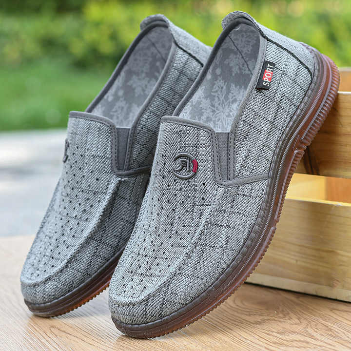 canvas upper shoes 