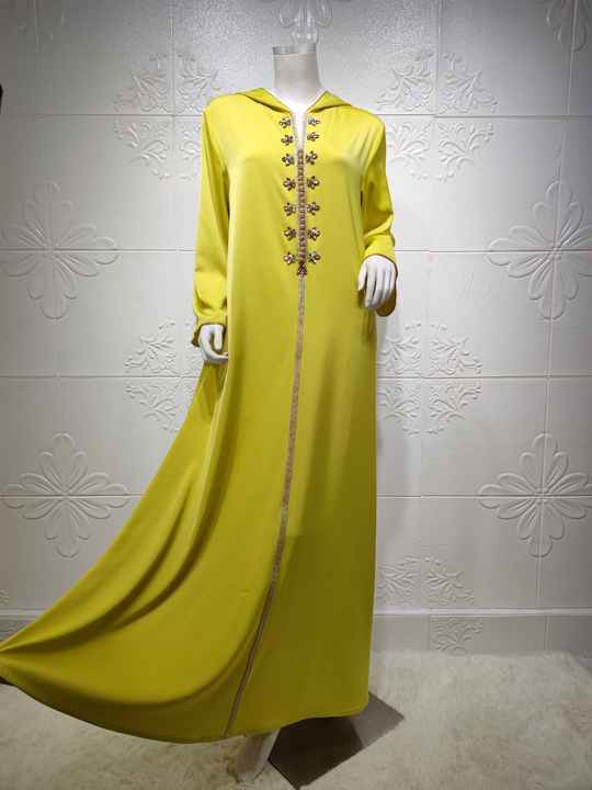 Moroccan caftans and jalabiyas 