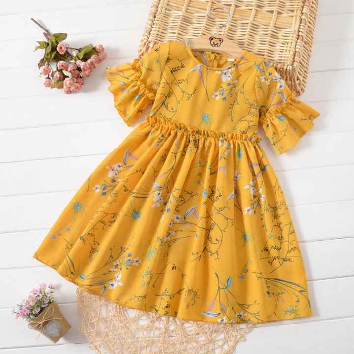 Elegant dress with attractive design 