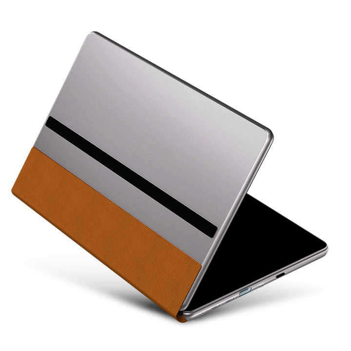 laptop with screen 