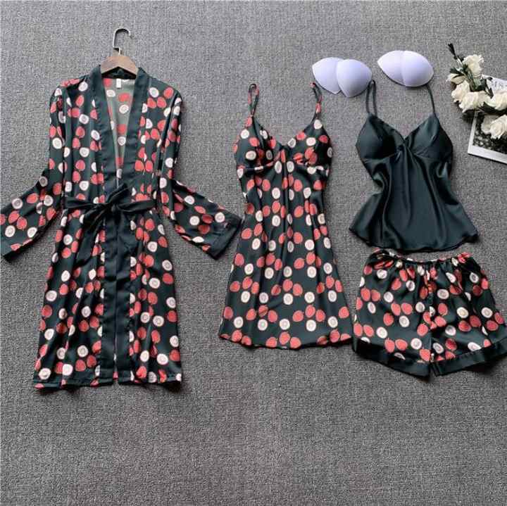 Women's sleepwear 