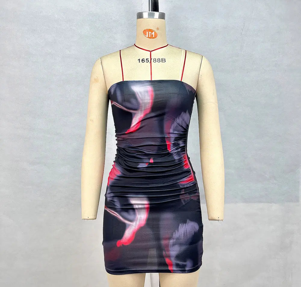 Sexy strapless short dress 