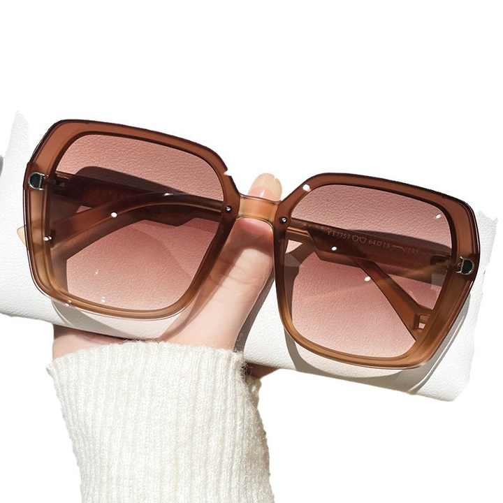 Ladies sunglasses 