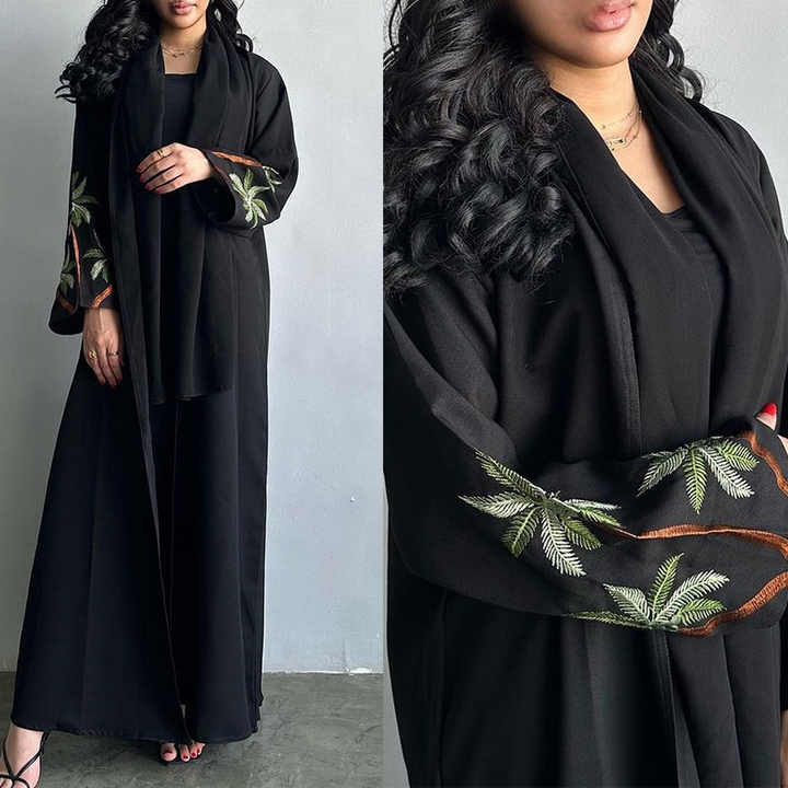 عبايه سودا انيقه و فاخره