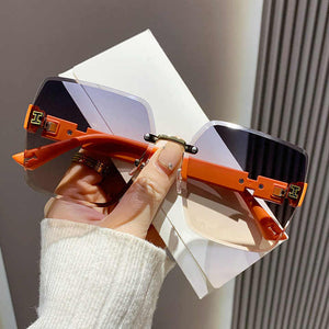 Women's glasses 