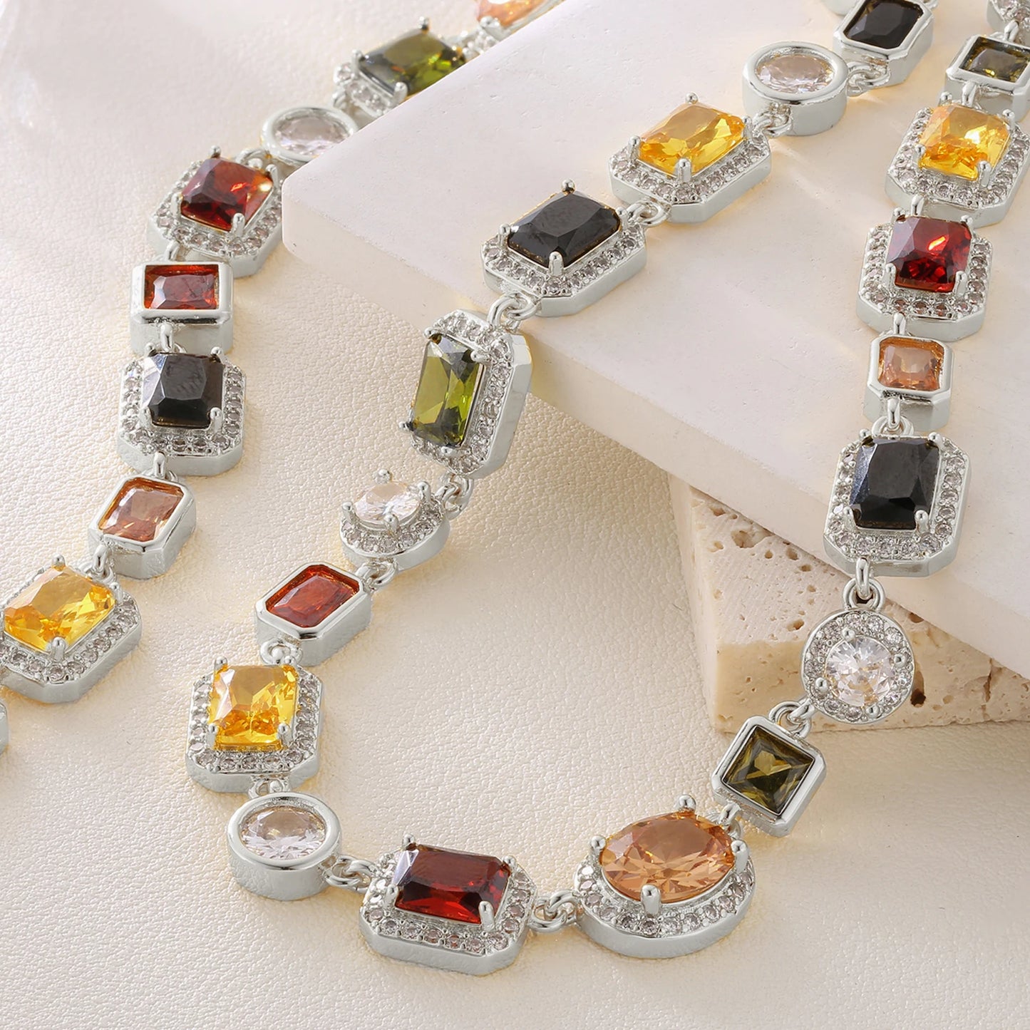 gold necklace 