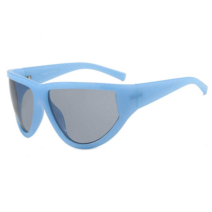 Women's sunglasses suitable for swimming 