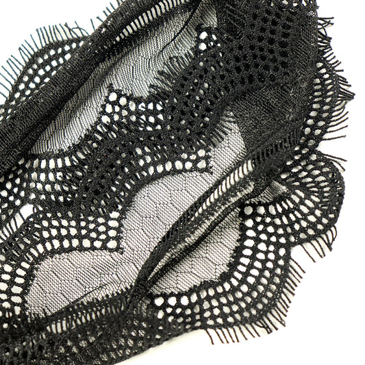 قماش دانتيل شفاف