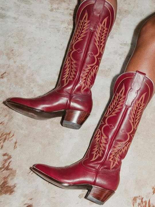 Women's shoes