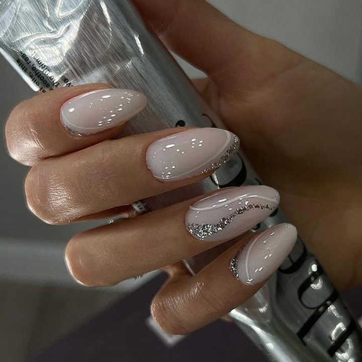 Almond Nail Tips 