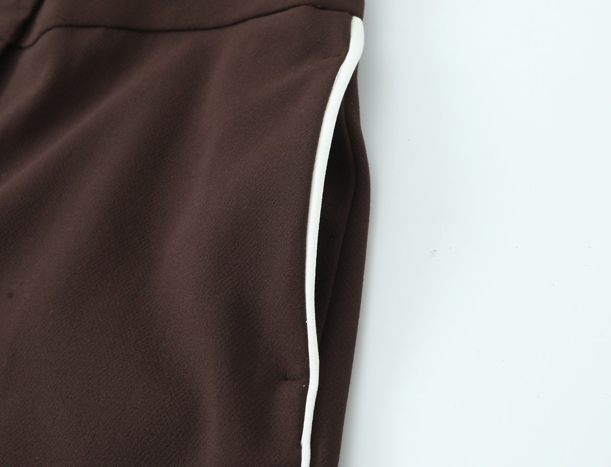 بنطلون نسائي