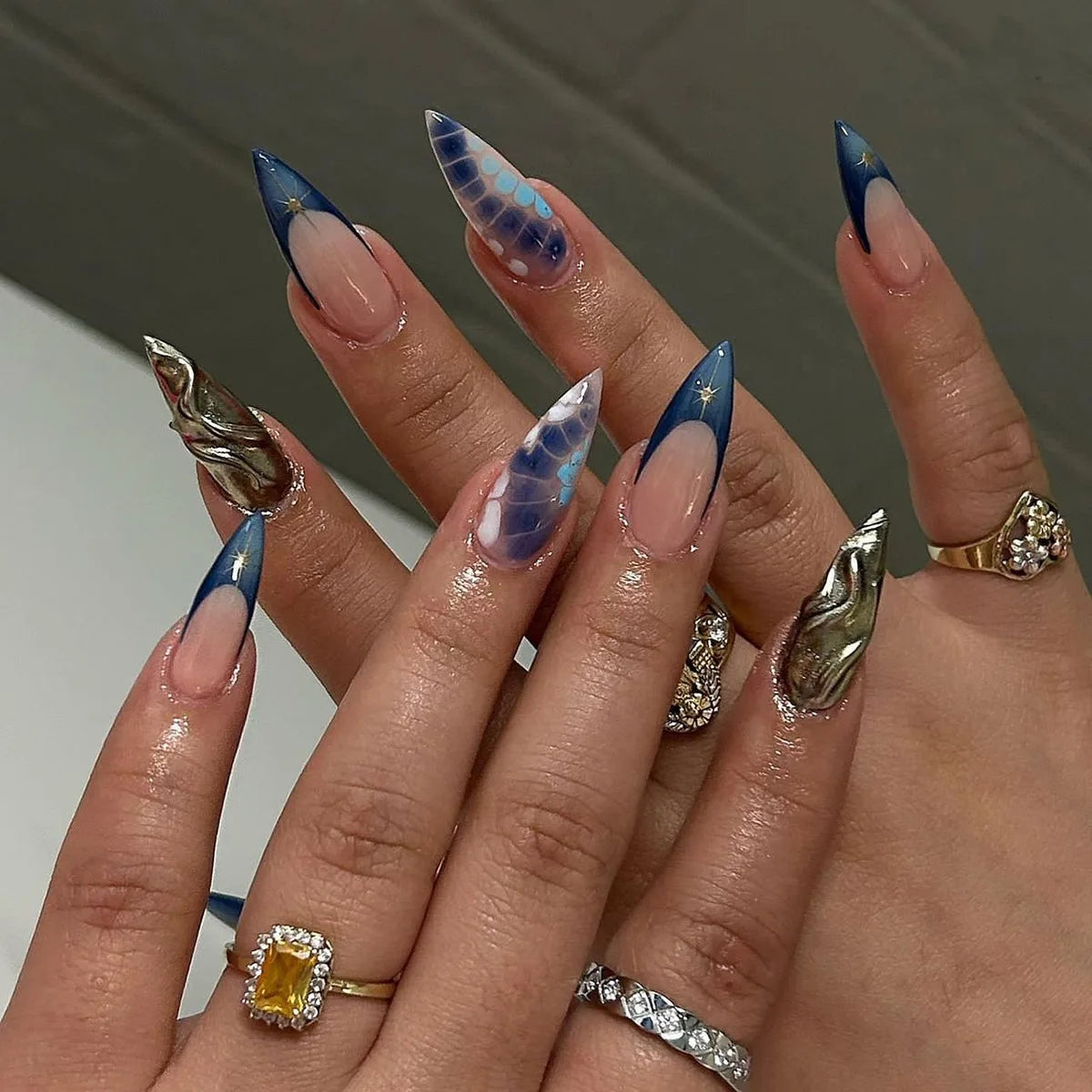 artificial nails