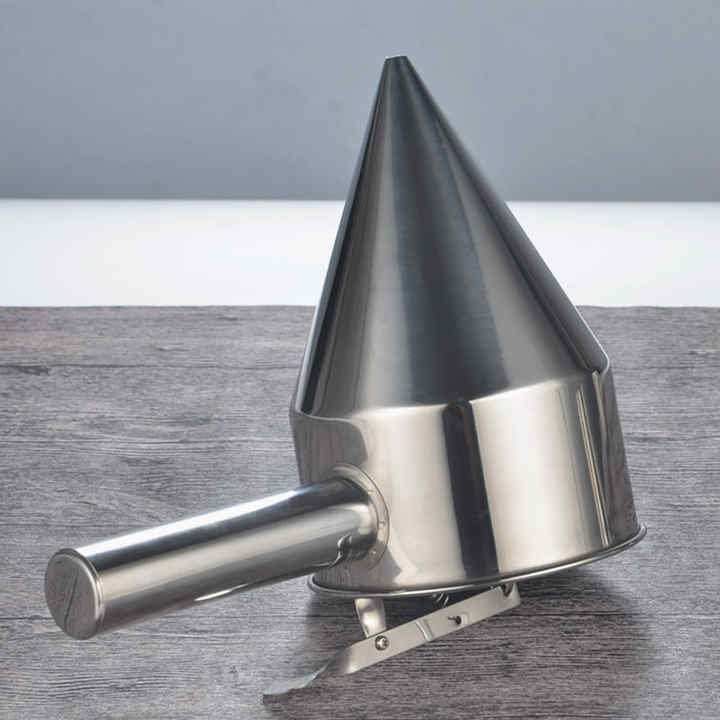 baking molds and tools 