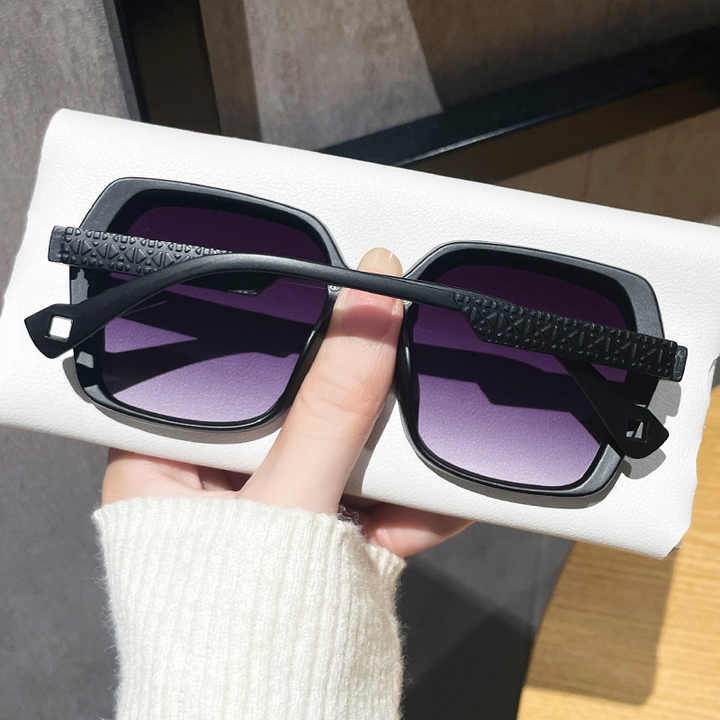 Ladies sunglasses 