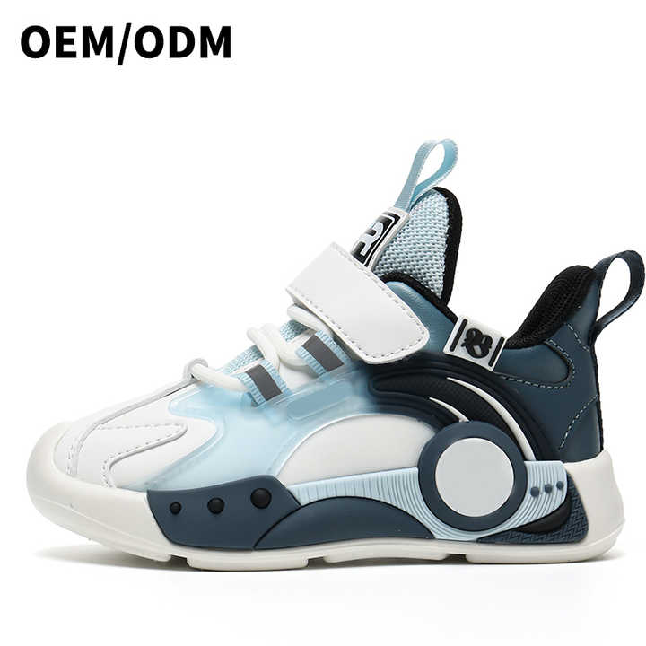 حذاء رياضي sneakers