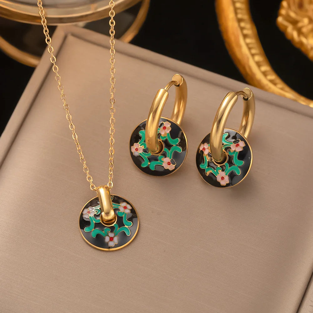 Modern Jewelry Collection 