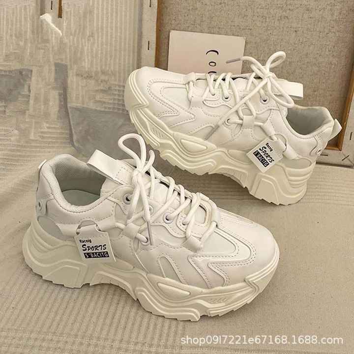 Women's casual sneakers 