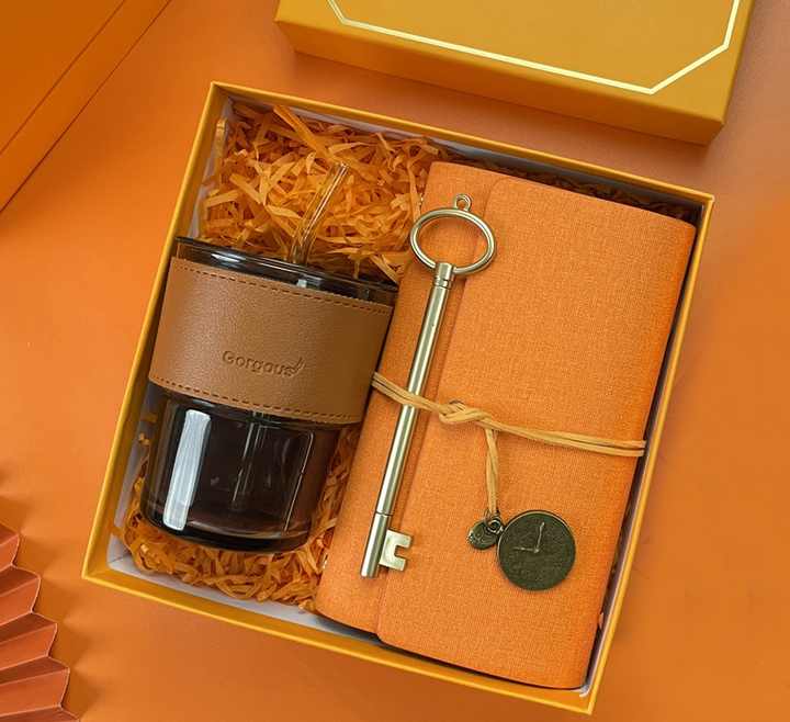 Bridesmaid Wedding Favor Boxes for Guests Gift Tray 