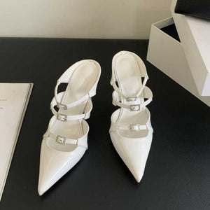 كعب نسائي انيق