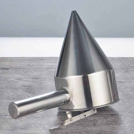 Dough dispenser molds and bread cooking equipment 