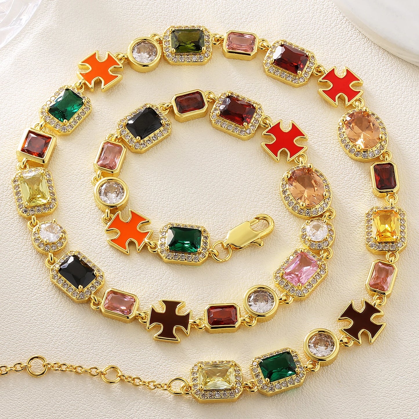 gold necklace 