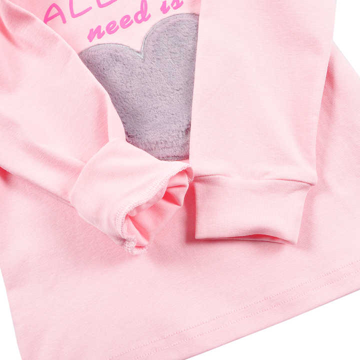 Girls' nightgowns 