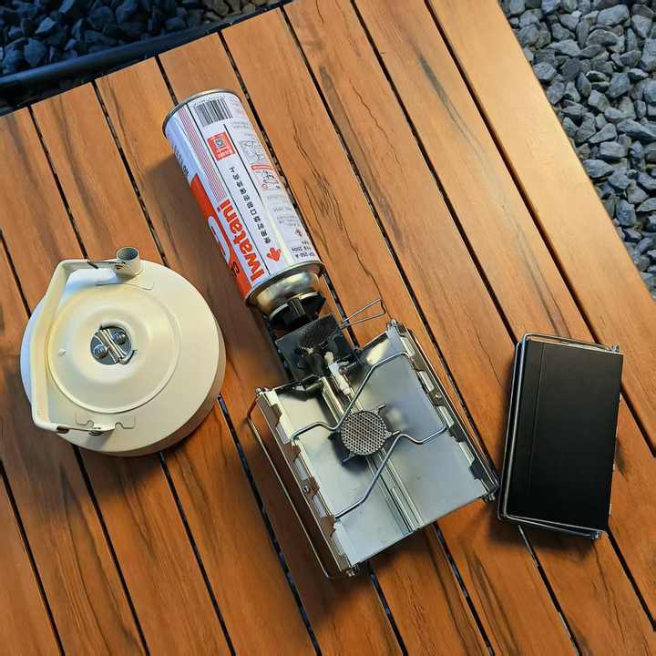 :Portable Mini Camping Card Type with Lightweight Metal Ignition for Backpacking Wholesale Price: Portable Mini Camping Card Type with Lightweight Metal Ignition for Backpacking 