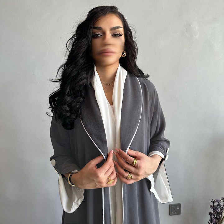 Luxury black abaya 