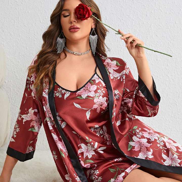 Women's sleepwear 